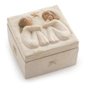 Tree Friendship Keepsake Box, Forever True, Forever Friends, Holds Jewelry and Treasures, Carving of Best Friends or Sisters, Sc