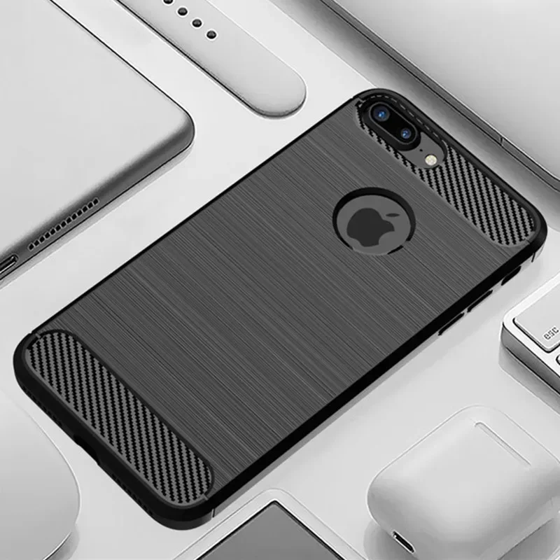 Soft Phone Case For iPhone XR XS Max X Carbon Fiber TPU ShockProof Back Cover for iphone 7 8 plus 6 6S SE2 SE3 Silicone Case