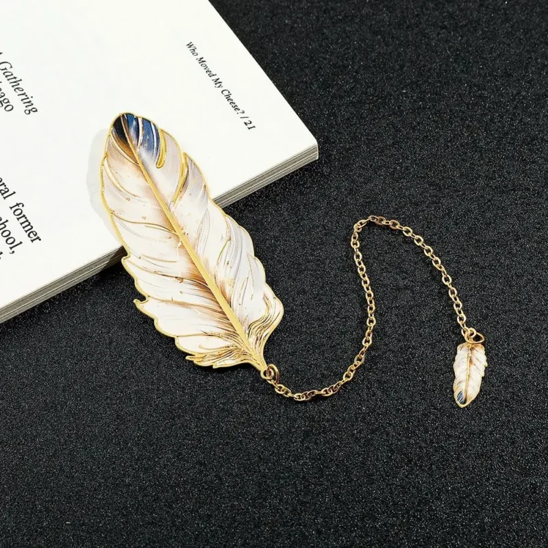 Exquisite Metal Metal Bookmark Feather Shape With Feather Pendant Reading Book Clip Pagination Mark Book Lovers Writers Readers