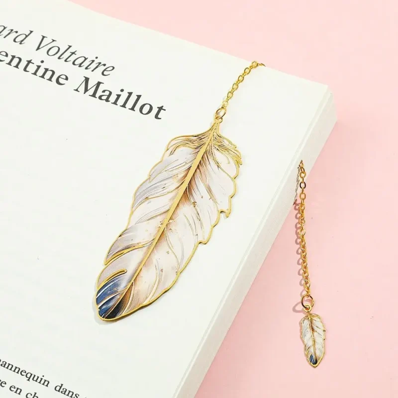 Exquisite Metal Metal Bookmark Feather Shape With Feather Pendant Reading Book Clip Pagination Mark Book Lovers Writers Readers