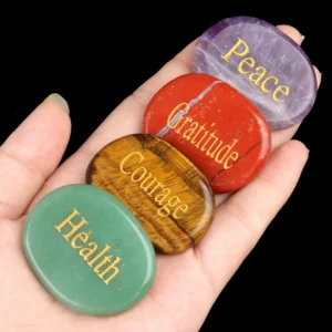 Mineraali Runes Engrave Courage Natural Amethyst Aventurine Tiger Eye Oval Stone Amulets Mascot Divination for Home Decor Crafts