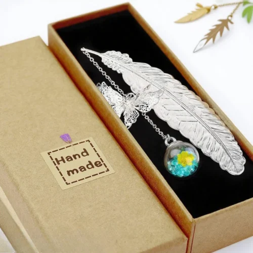 Elegant Metal Feather Bookmark Gift for Women Book Lovers Teachers Ideal for Birthdays Christmas Mothers Day