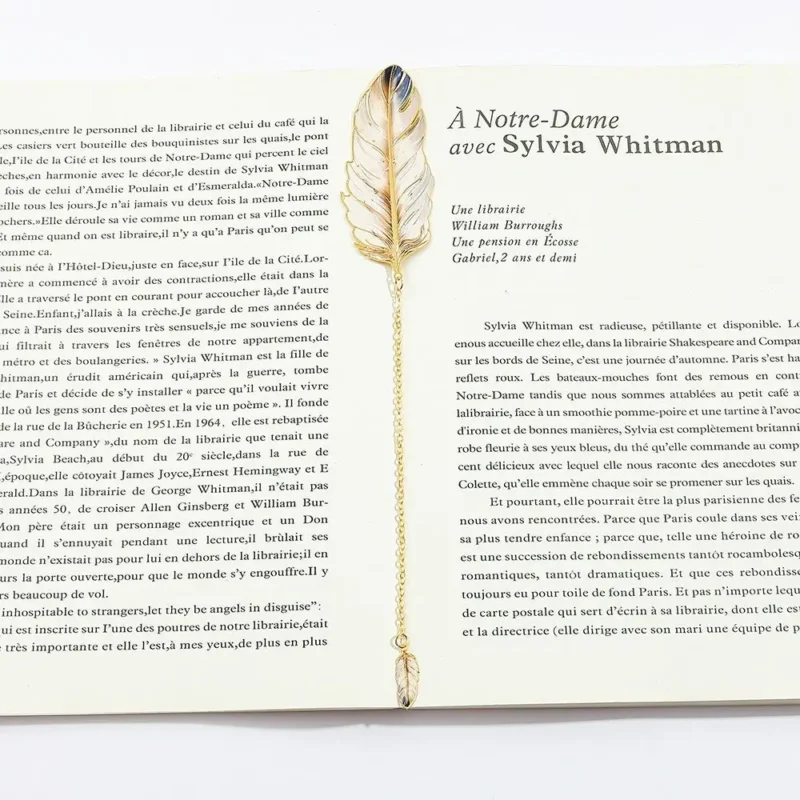 Exquisite Metal Metal Bookmark Feather Shape With Feather Pendant Reading Book Clip Pagination Mark Book Lovers Writers Readers