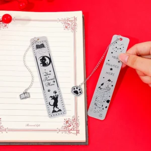 Cat themed metal bookmark with hanging accessories, a great reading assistant for poop scoopers and cute fans.