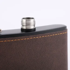6/8oz Portable Hip Flask Brown Leather Covered Stainless Steel Flask for Alcohol Whiskey Flasks Man Gift